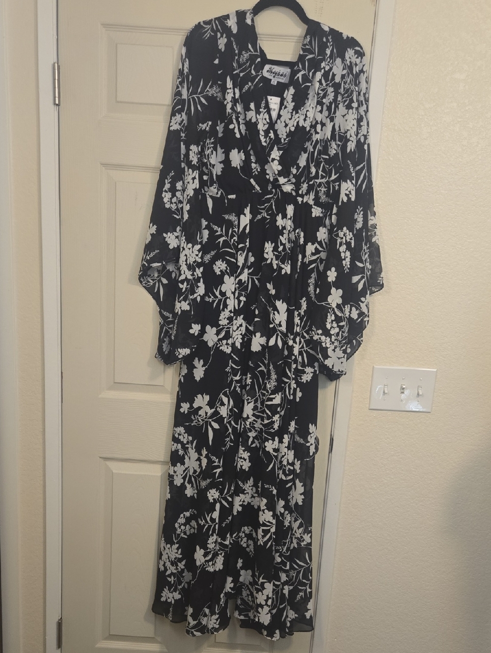 Meghan LA Black and White Floral Maxi Dress